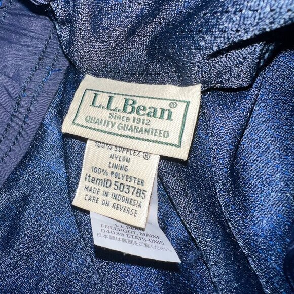 L.L. Bean Men's Classic Supplex Sport Shorts, Cargo, 10" Blue Size XL - Picture 6 of 7